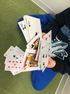 カードで遊ぼう Uno トランプ 清流の国 岐阜の放課後等デイサービス 短期入所 児童発達支援