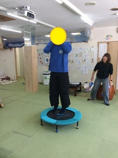 AM:角田先生のリトミック PM:セルフレジでお買い物